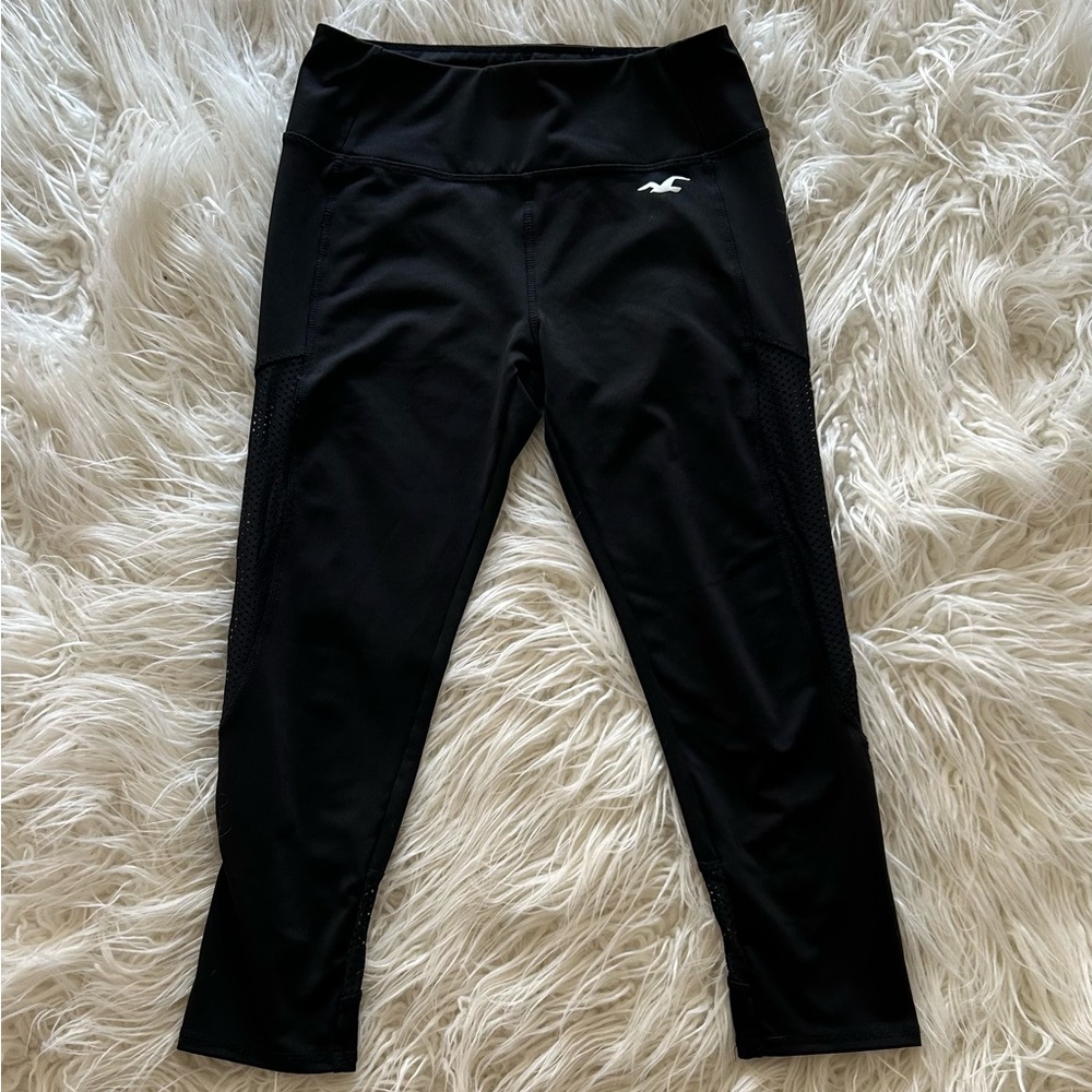 Hollister Black Capri Leggings